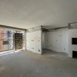 Apartamento com 80m², 2 dormitórios, 1 suíte, 1 vaga no Mirage em Torres para Comprar