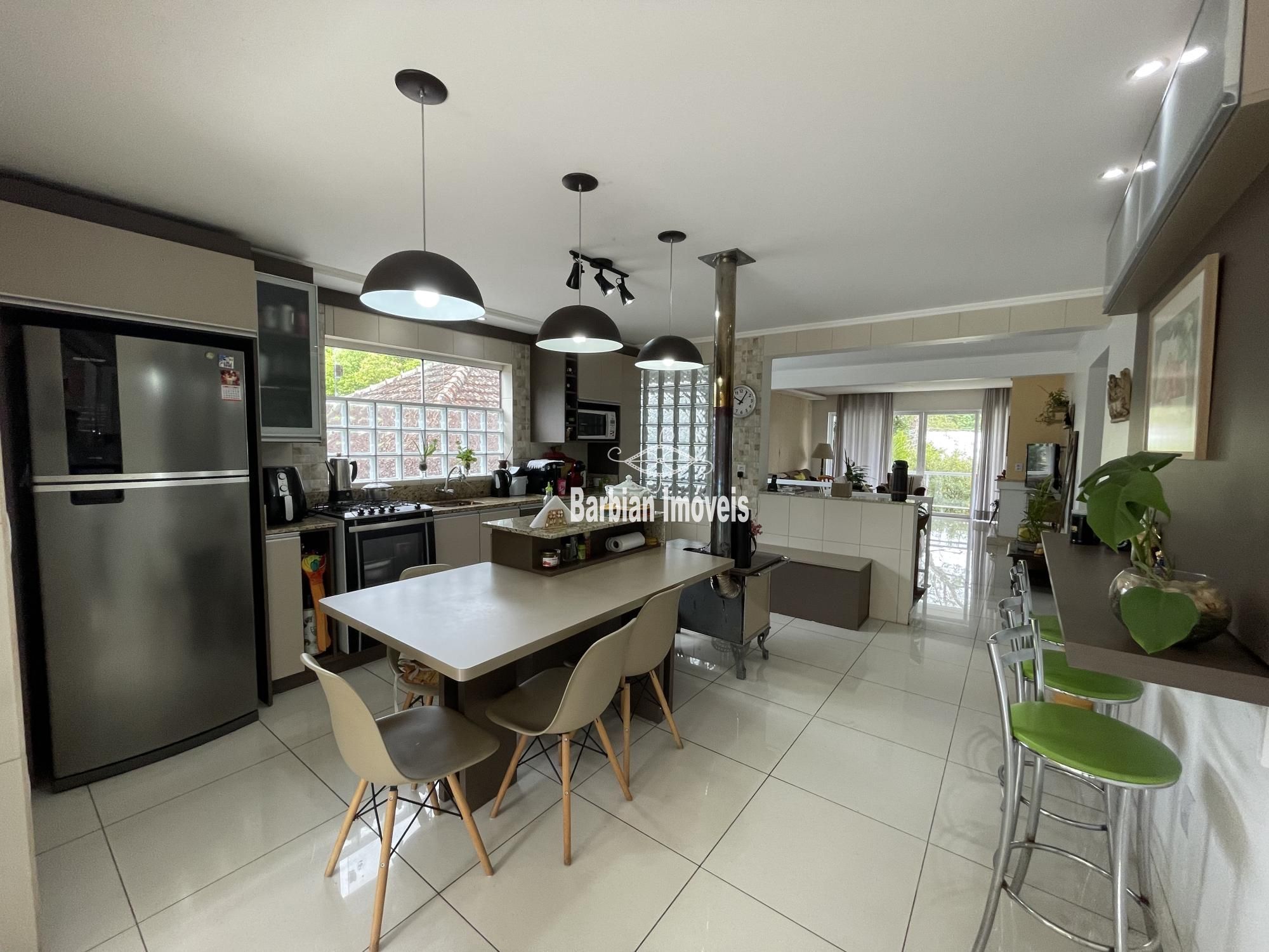Casa à venda com 3 quartos, 202m² - Foto 6