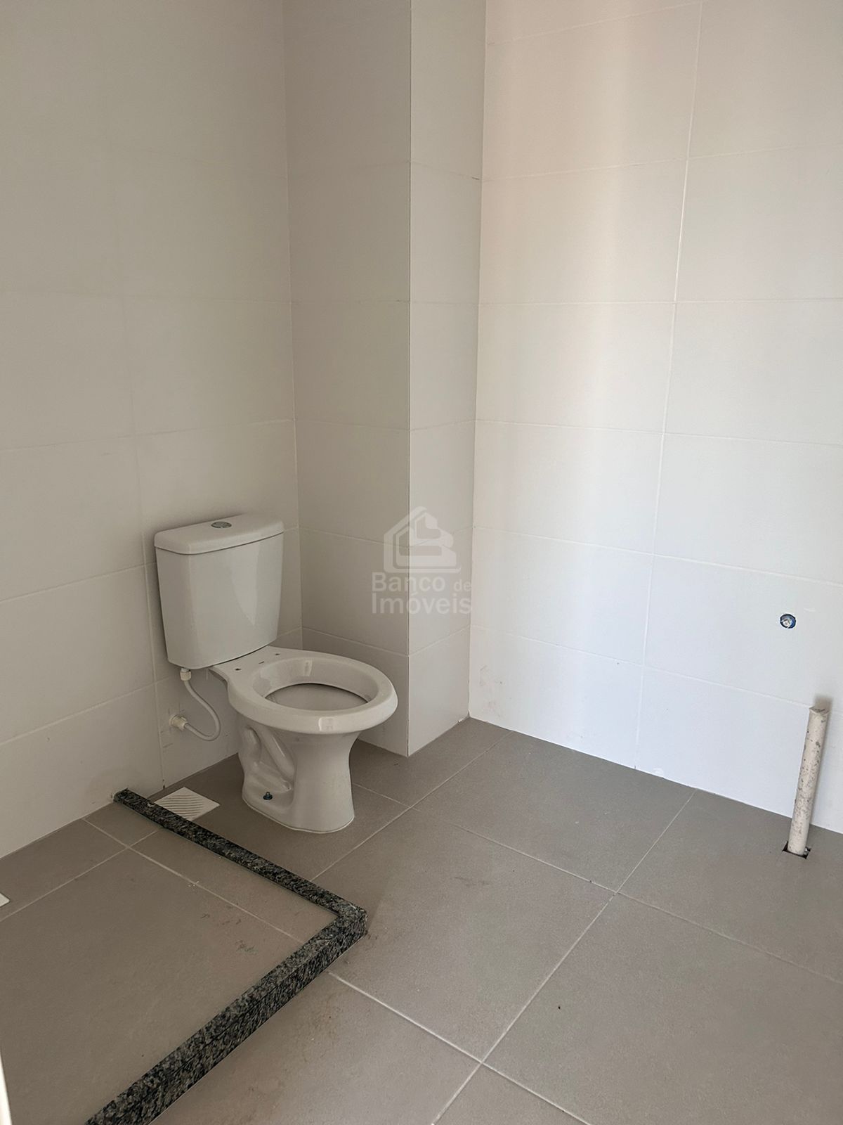 Apartamento à venda com 2 quartos, 62m² - Foto 7