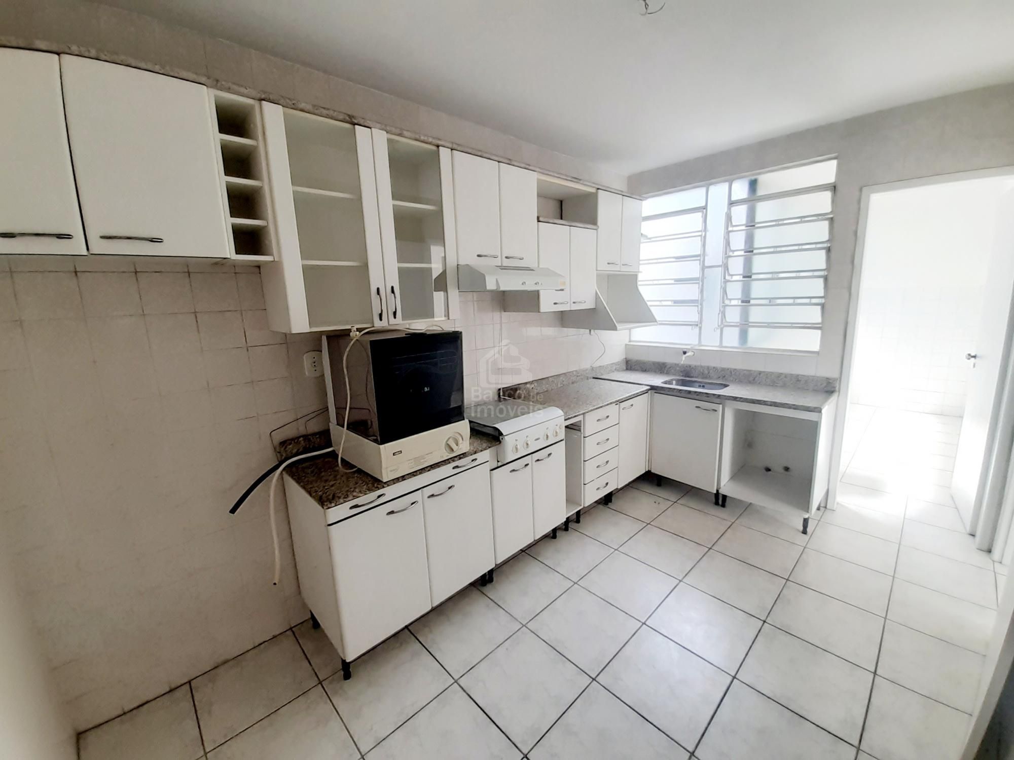 Apartamento à venda com 3 quartos, 86m² - Foto 3