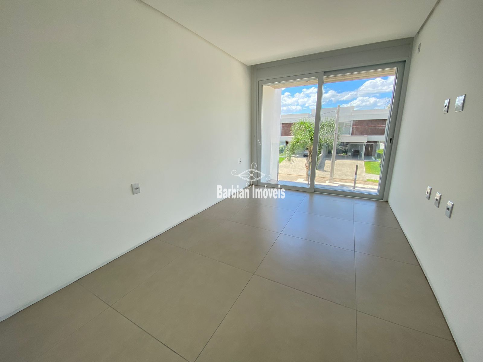 Apartamento à venda com 3 quartos, 212m² - Foto 23