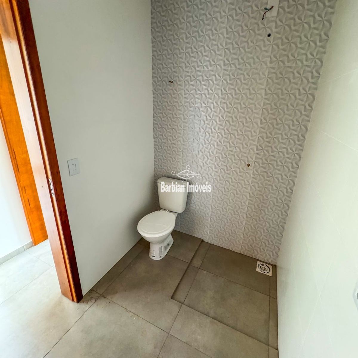 Casa à venda com 2 quartos, 51m² - Foto 9