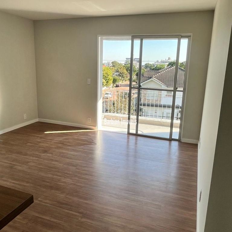 Apartamento à venda com 3 quartos, 95m² - Foto 4