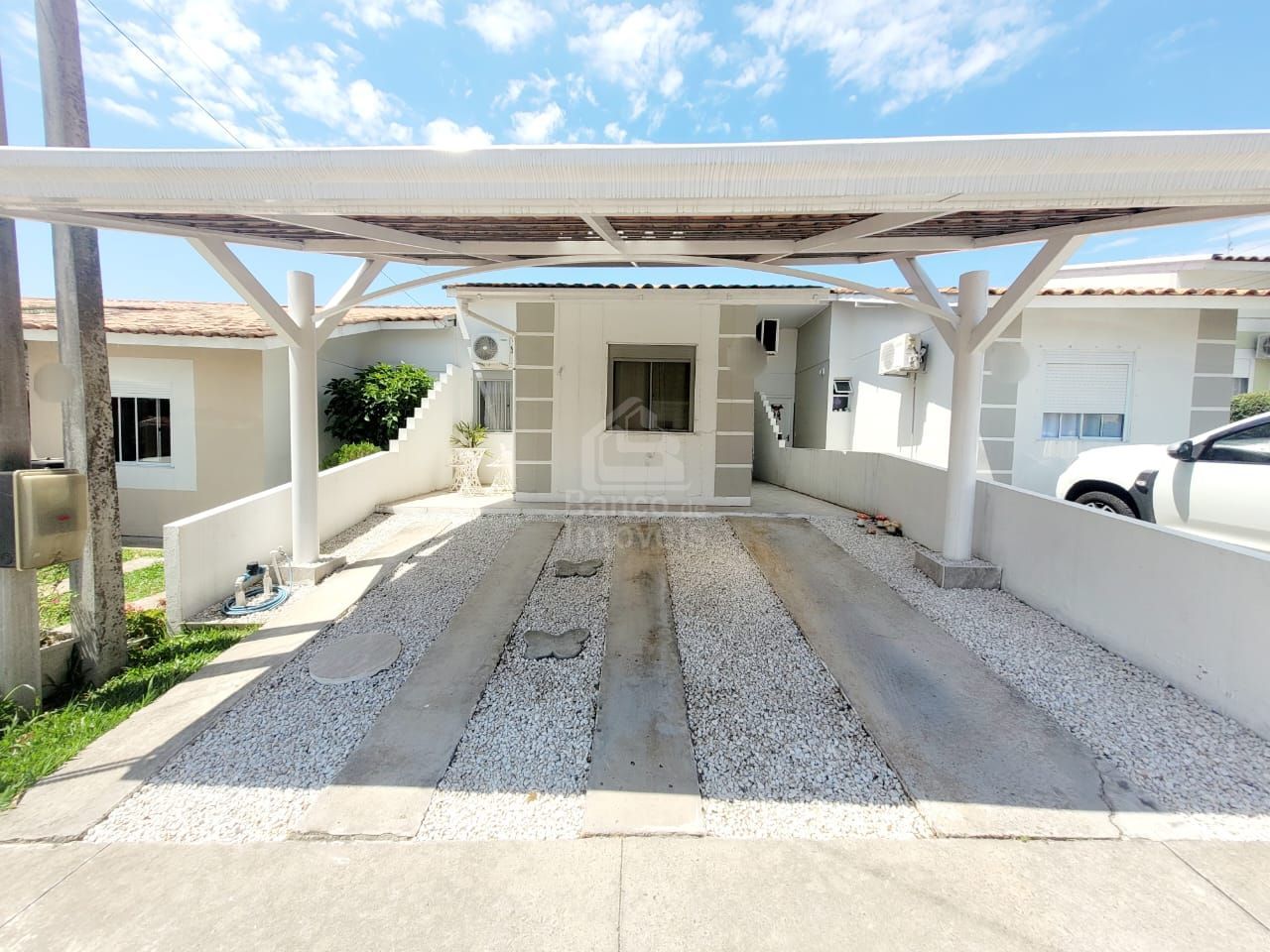 Casa em condomínio para alugar  no Cerrito - Santa Maria, RS. Imóveis