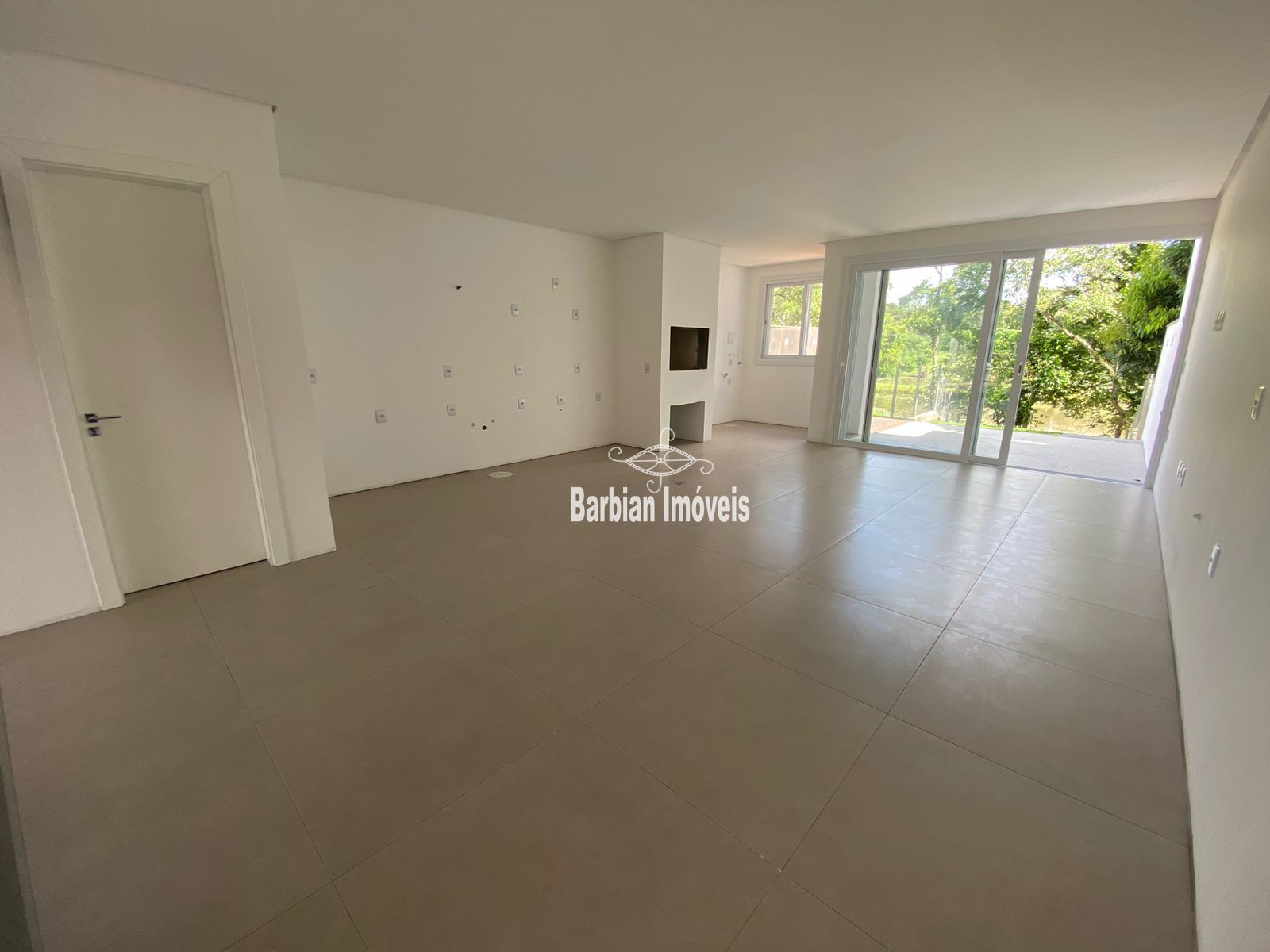 Apartamento à venda com 3 quartos, 212m² - Foto 11