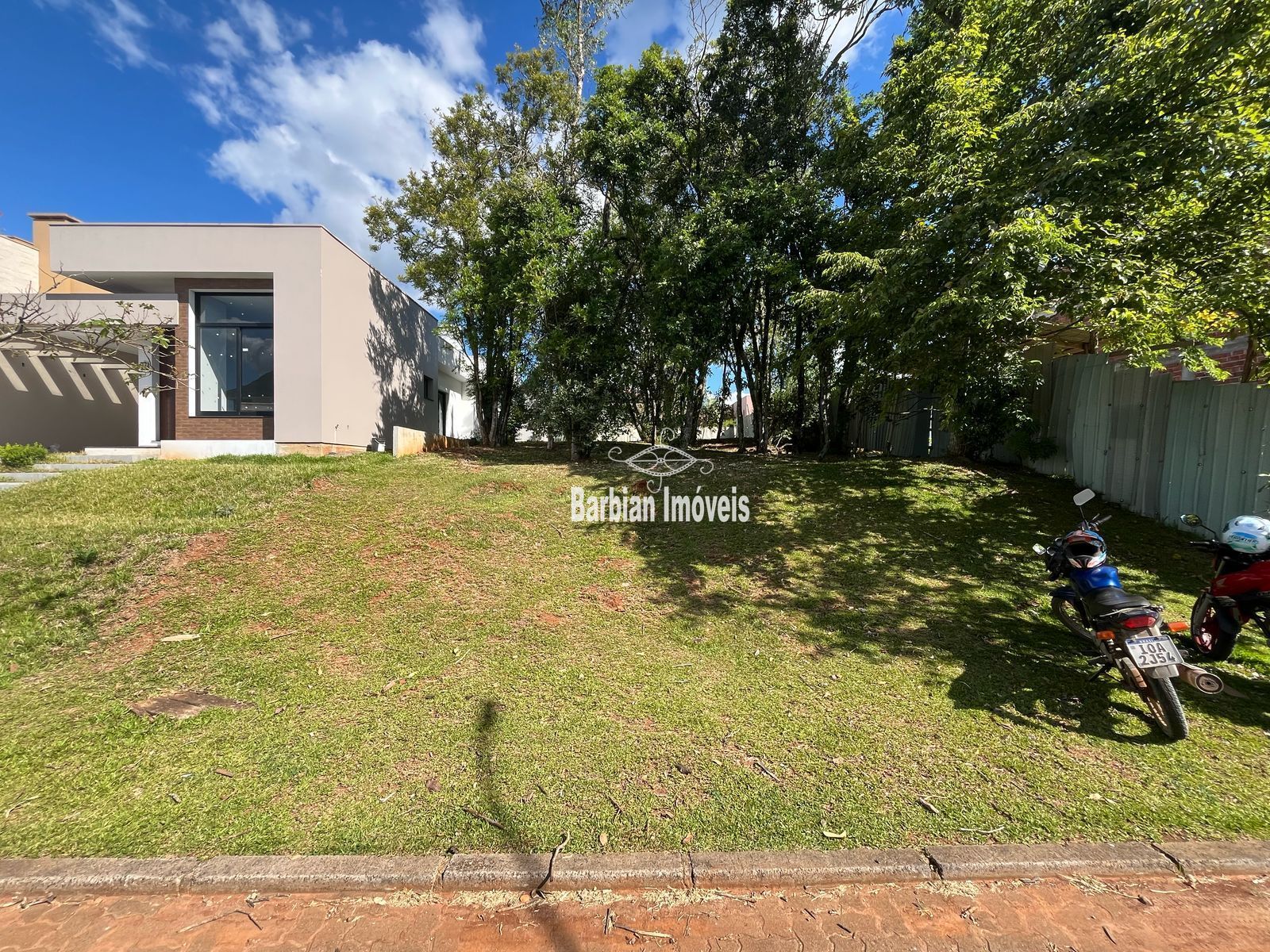 Terreno/Lote à venda  no Country - Santa Cruz do Sul, RS. Imóveis
