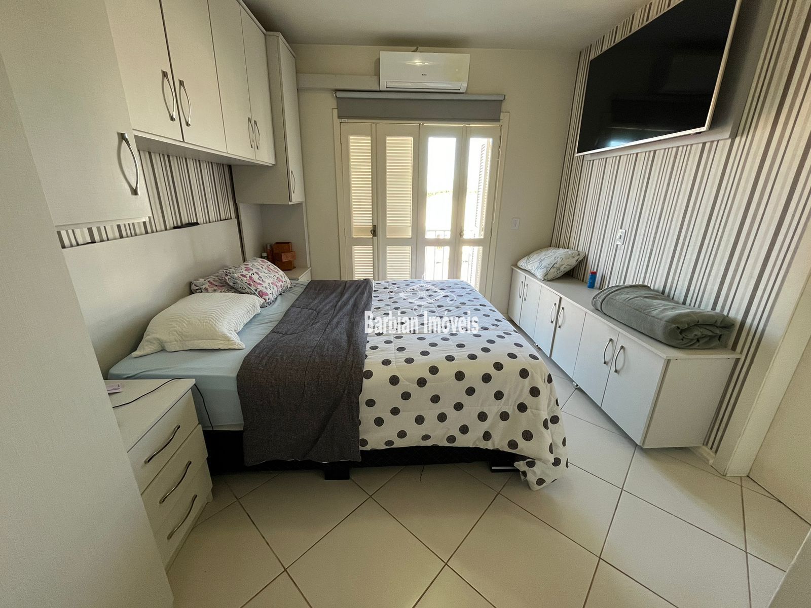 Apartamento à venda com 2 quartos, 125m² - Foto 12