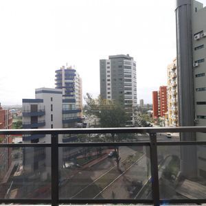 Apartamento com 170m², 3 dormitórios, 1 suíte, 2 vagas no Coliseu em Torres para Comprar