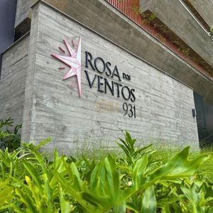 Apartamento com 92m², 2 dormitórios, 2 suítes, 1 vaga no Rosa dos Ventos em Torres para Comprar