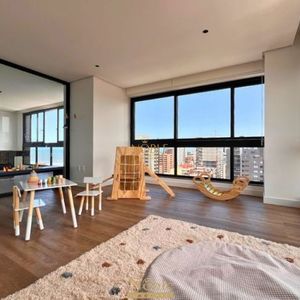 Apartamento com 78m², 2 dormitórios, 2 suítes, 1 vaga no Rosa dos Ventos em Torres para Comprar