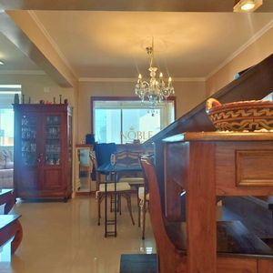 Cobertura com 200m², 3 dormitórios, 3 suítes, 2 vagas no Zurich em Torres para Comprar