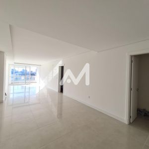 Apartamento com 131m² e 3 dormitórios no bairro Centro em Lajeado para Comprar
