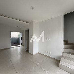 Sobrado com 68m² e 2 dormitórios no bairro Conventos em Lajeado para Comprar