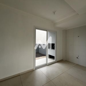 Sobrado com 80m² e 2 dormitórios no bairro Conventos em Lajeado para Comprar