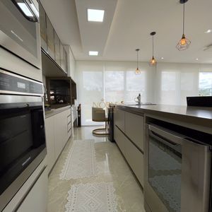 Casa de Condomínio com 312m², 4 dormitórios, 4 suítes, 4 vagas no Reserva das Águas em Torres para Comprar