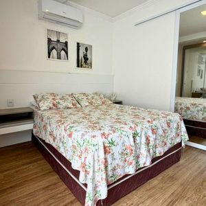 Apartamento com 40m², 1 dormitório, 1 suíte, 1 vaga no Le Grand em Torres para Comprar