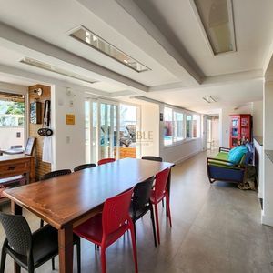 Apartamento com 232m², 4 dormitórios, 2 suítes, 2 vagas no Riviere em Torres para Comprar