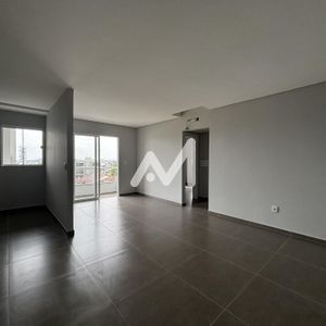 Apartamento com 69m² e 2 dormitórios no bairro Universitário em Lajeado para Comprar