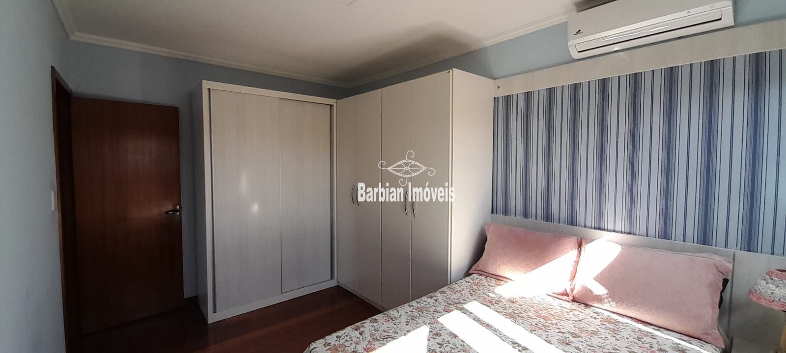 Casa, 3 quartos, 284 m² - Foto 17