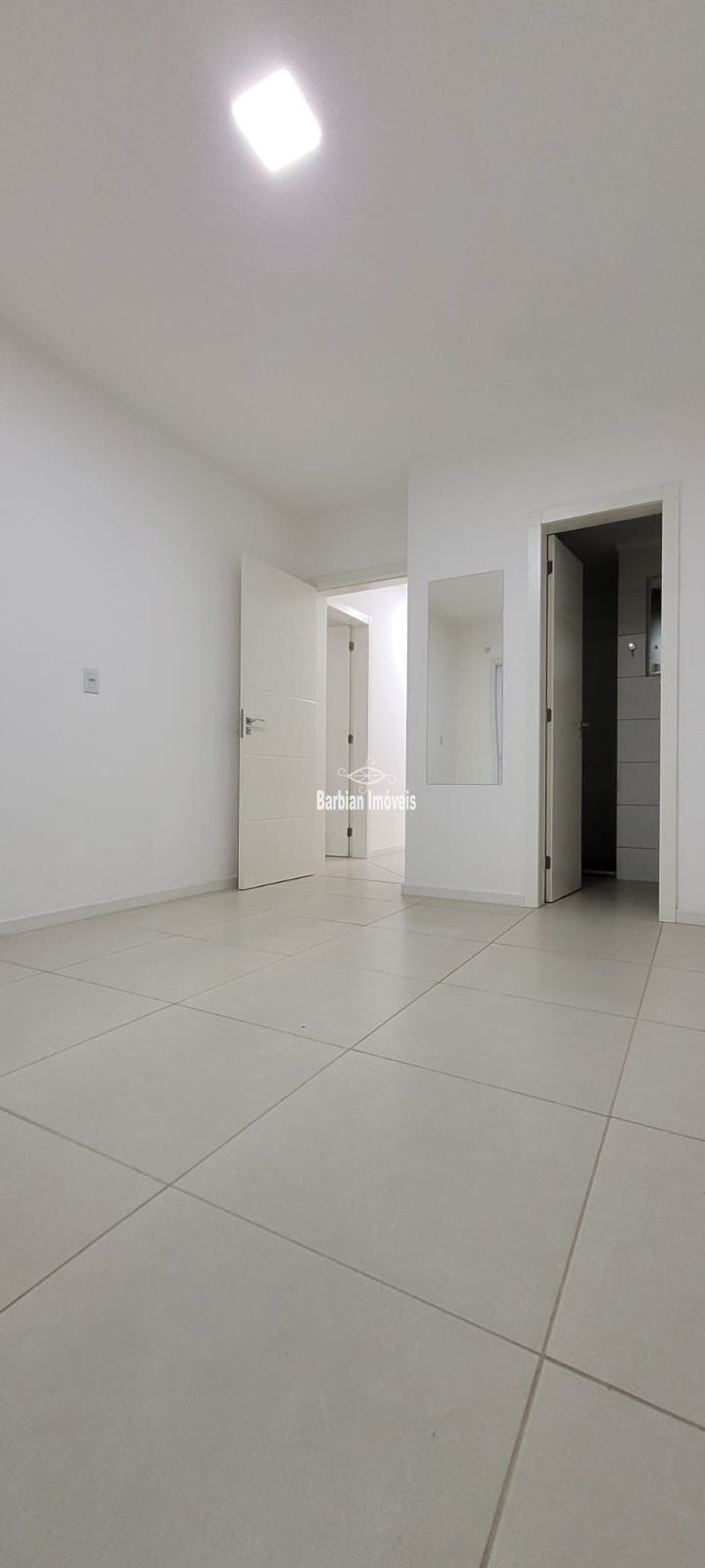 Apartamento à venda com 3 quartos, 111m² - Foto 6