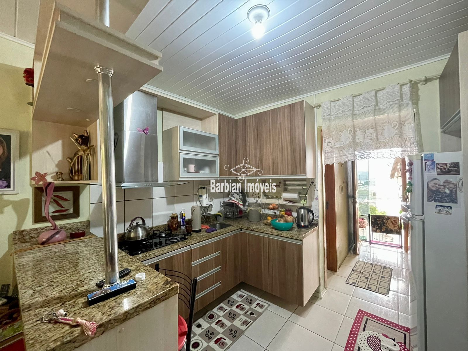 Casa à venda com 2 quartos, 69m² - Foto 5