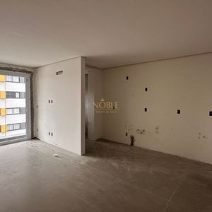 Apartamento com 90m², 3 dormitórios, 1 suíte, 2 vagas no Montreal em Torres para Comprar