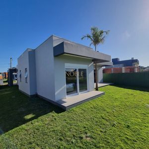 Casa de Condomínio com 206m², 3 dormitórios, 1 suíte, 2 vagas no Reserva das Águas em Torres para Comprar