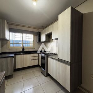 Sobrado com 87m² e 2 dormitórios no bairro Bom Pastor em Lajeado para Comprar