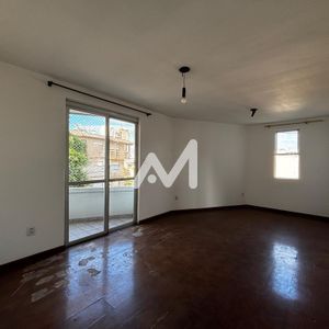 Apartamento com 62m² e 2 dormitórios no bairro Américano em Lajeado para Comprar