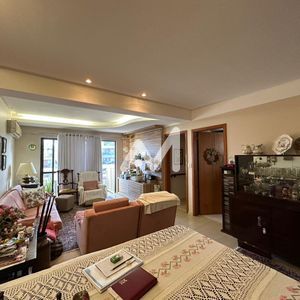 Apartamento com 105m² e 3 dormitórios no bairro Centro em Lajeado para Comprar