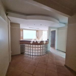 Sala Comercial com 117m² no bairro Centro em Lajeado para Alugar