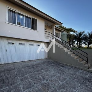 Casa com 140m² e 3 dormitórios no bairro Moinhos D'água em Lajeado para Comprar