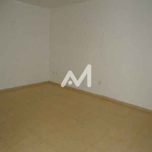 Kitnet com 31m² no bairro Universitário em Lajeado para Comprar