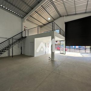 Pavilhão e 1 dormitório no bairro Florestal em Lajeado para Comprar