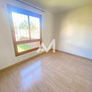 Casa e 1 dormitório no bairro Jardim do Cedro em Lajeado para Comprar