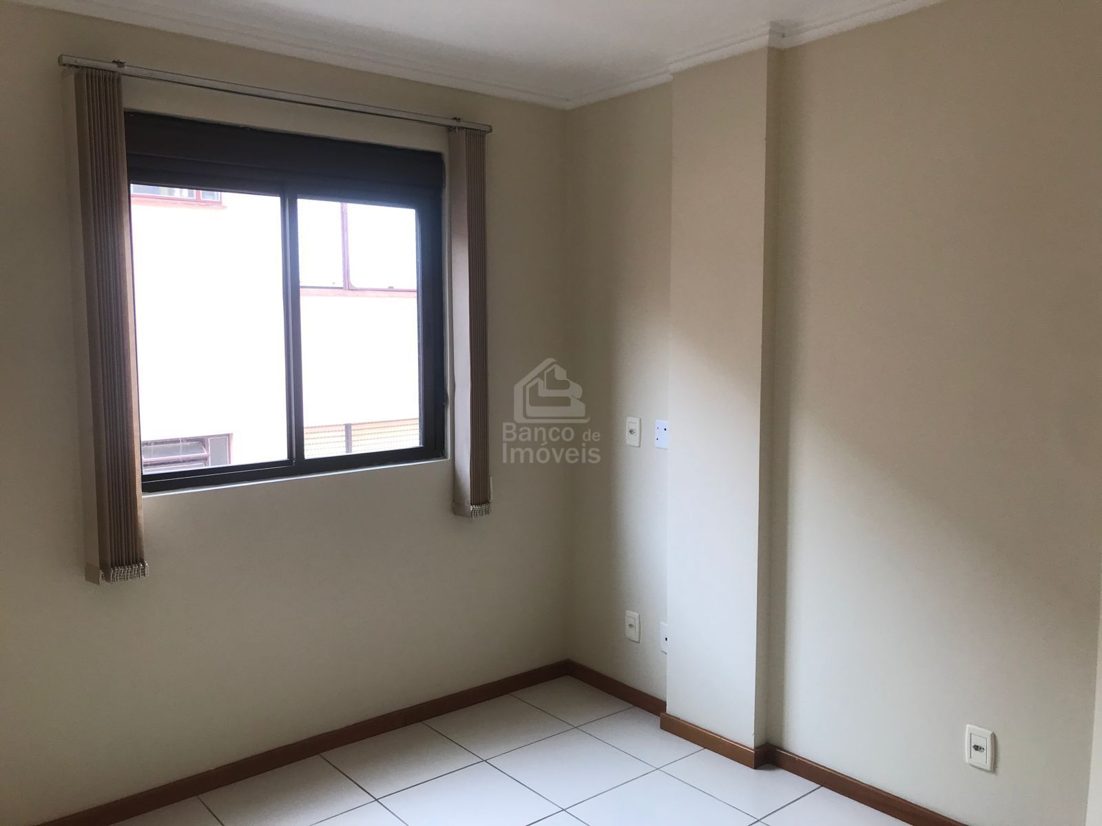 Apartamento para alugar com 1 quarto, 49m² - Foto 10