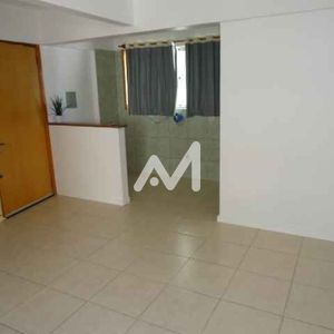  no bairro  em  para Comprar ou Alugar