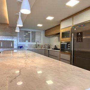 Apartamento com 170m², 3 dormitórios, 3 suítes, 1 vaga no Alvorada em Torres para Comprar