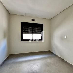 Apartamento com 79m² e 3 dormitórios no bairro Américano em Lajeado para Comprar