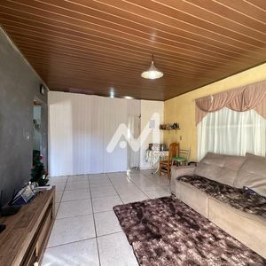 Casa com 69m² e 2 dormitórios no bairro Universitário em Lajeado para Comprar