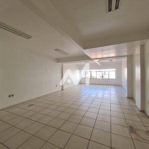 Sala Comercial com 80m² no bairro Centro em Lajeado para Alugar