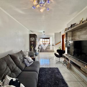 Sobrado com 87m² e 2 dormitórios no bairro Floresta em Lajeado para Comprar