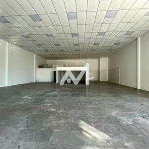 Loja com 736m² no bairro Universitário em Lajeado para Alugar