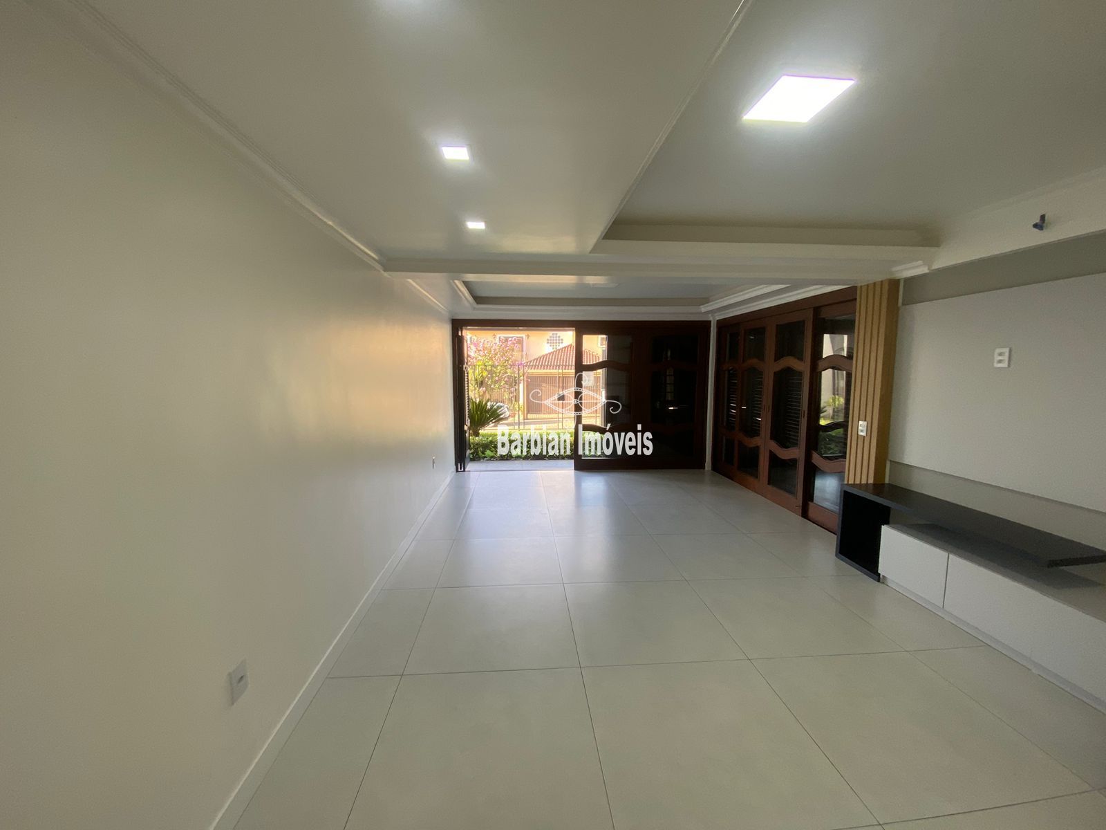 Casa à venda com 3 quartos, 279m² - Foto 18