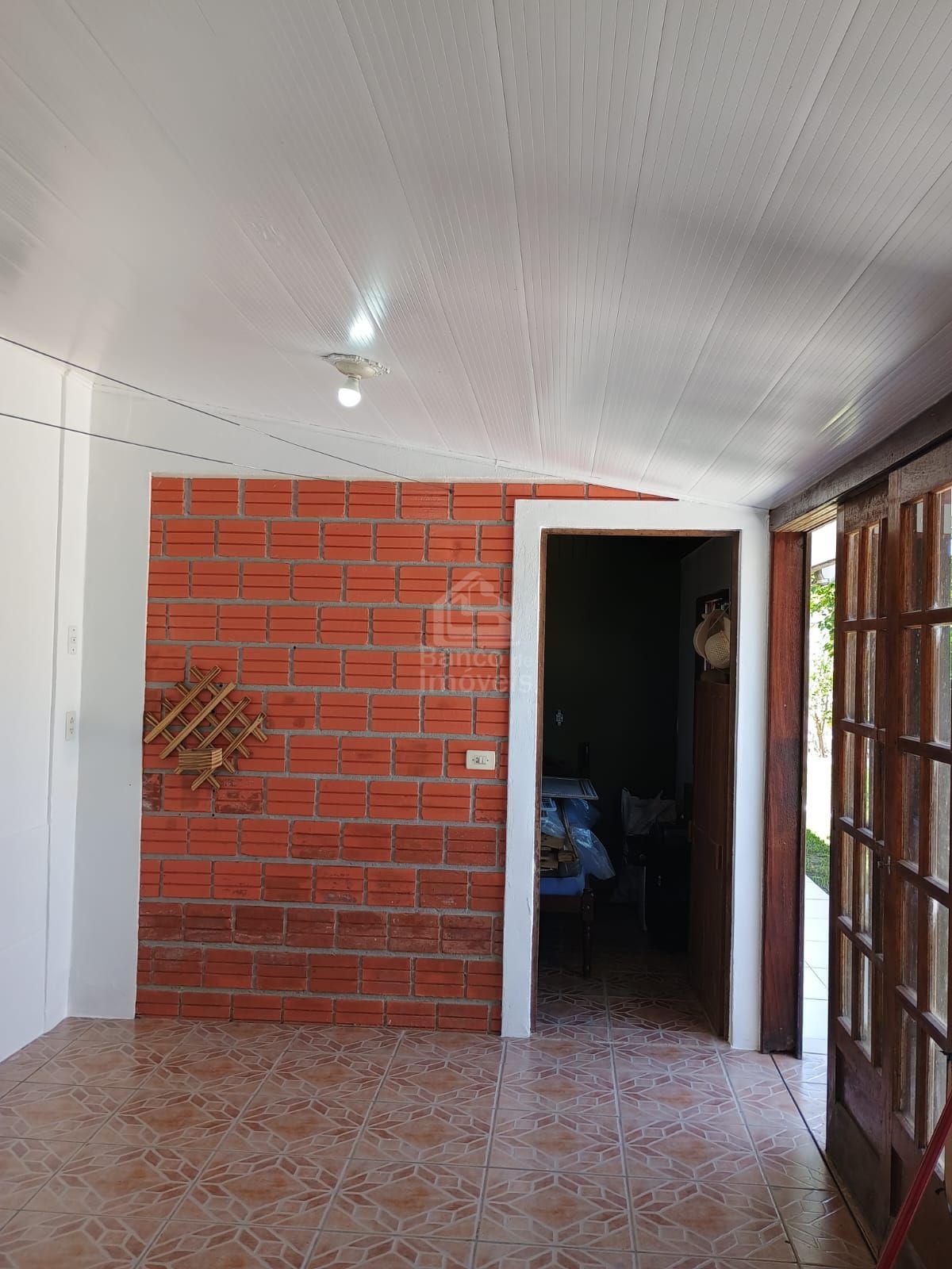 Casa à venda e aluguel com 3 quartos, 145m² - Foto 11