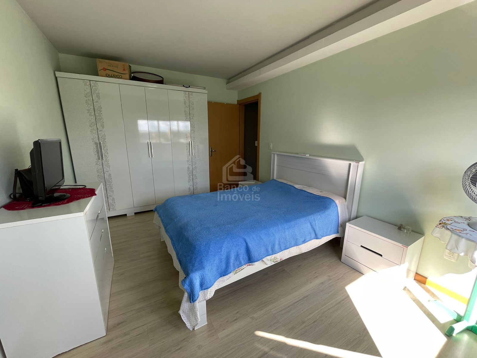 Apartamento à venda com 2 quartos, 73m² - Foto 25