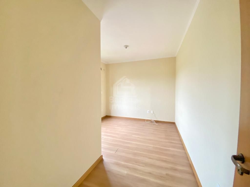 Apartamento à venda com 2 quartos, 69m² - Foto 11