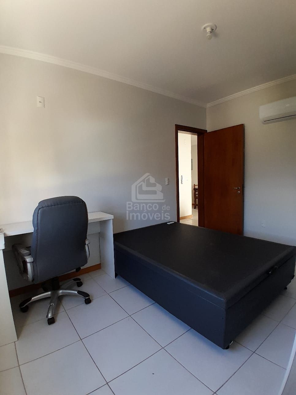 Apartamento para alugar com 1 quarto, 57m² - Foto 8