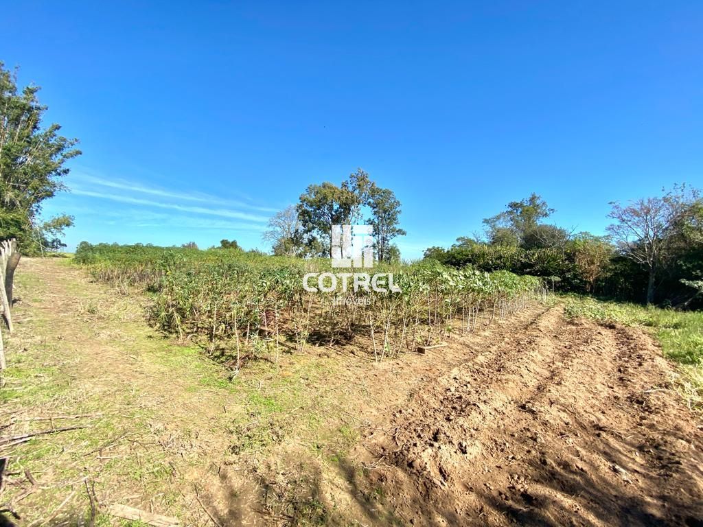 Encanta-se com está linda Chácara para venda situada na Estrada para Pedreira em