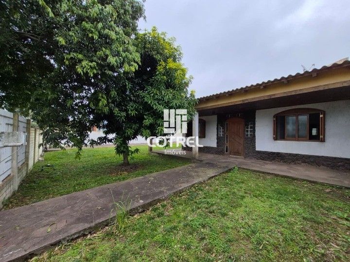 Casa para Locação 4 dormitórios sendo 1 suíte no Bairro Pé de Plátano